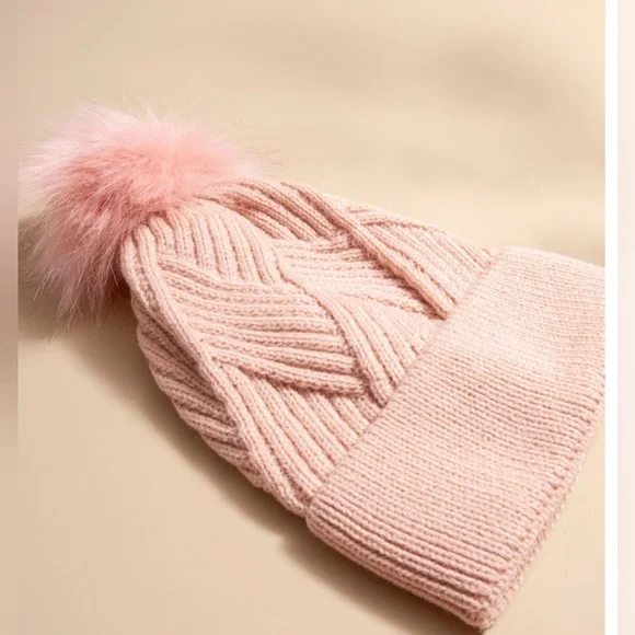 New Francesca’s Kristen Cuffed Faux Fur Pink Pom Beanie Hat - Picture 4 of 4